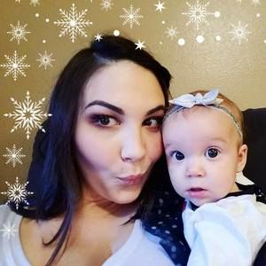 Meet your Posher, Leslie